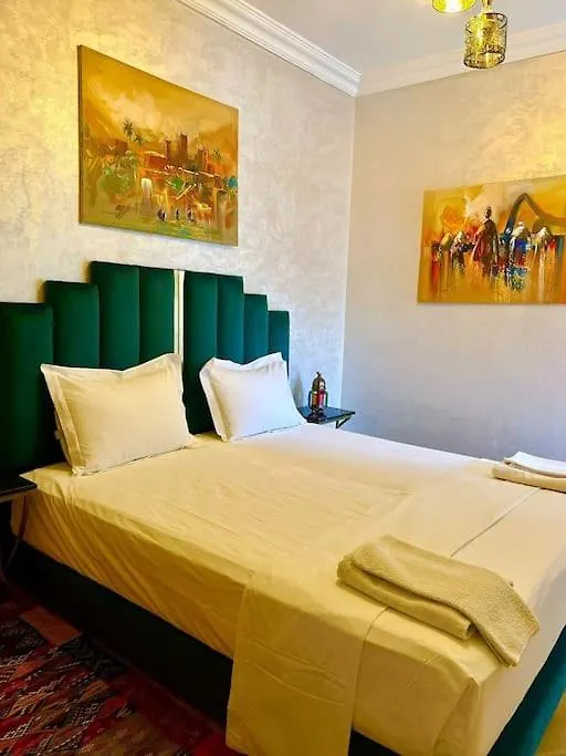 Quiet Two Bedroom Apartment 5 Min From The Airport 마라케시 모로코