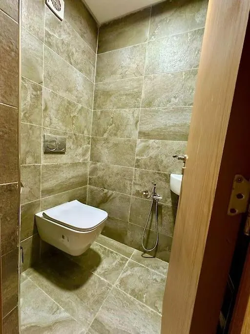 Quiet Two Bedroom Apartment 5 Min From The Airport 마라케시 0*,  모로코