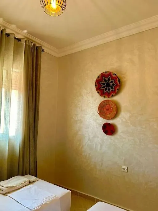 Quiet Two Bedroom Apartment 5 Min From The Airport 마라케시