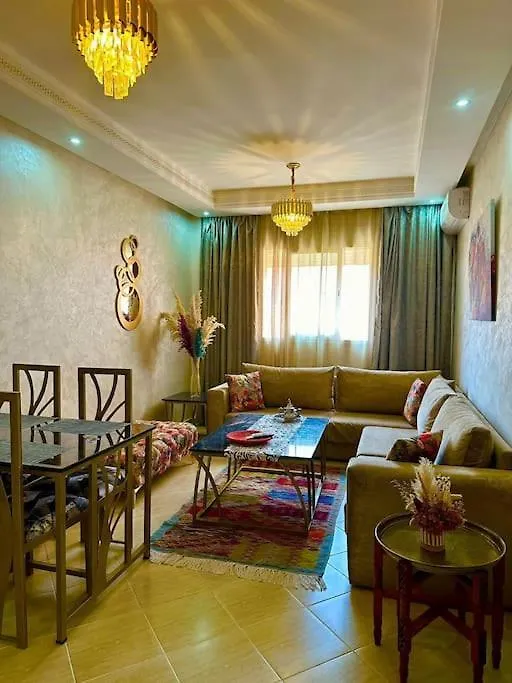 Quiet Two Bedroom Apartment 5 Min From The Airport 마라케시